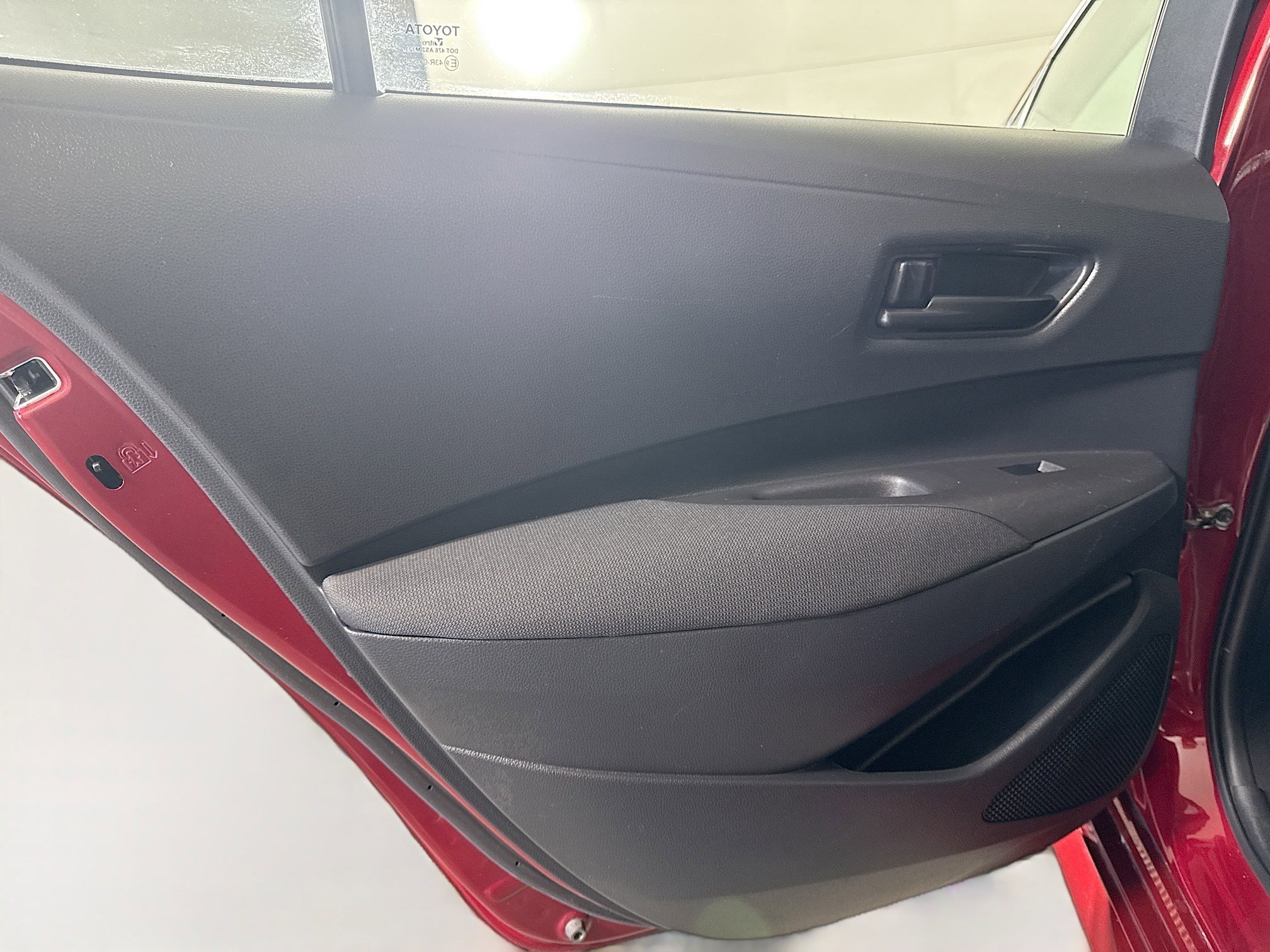 Used 2024 Toyota Corolla LE image 25