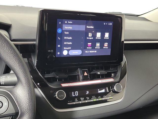 Used 2026 Toyota Corolla LE FWD image 28