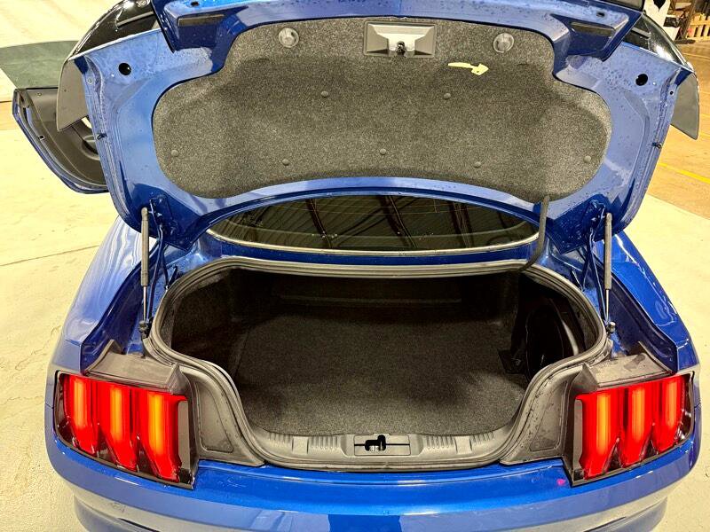 Used 2022 Ford Mustang Shelby GT500 w/ Carbon Fiber Track Pack image 30