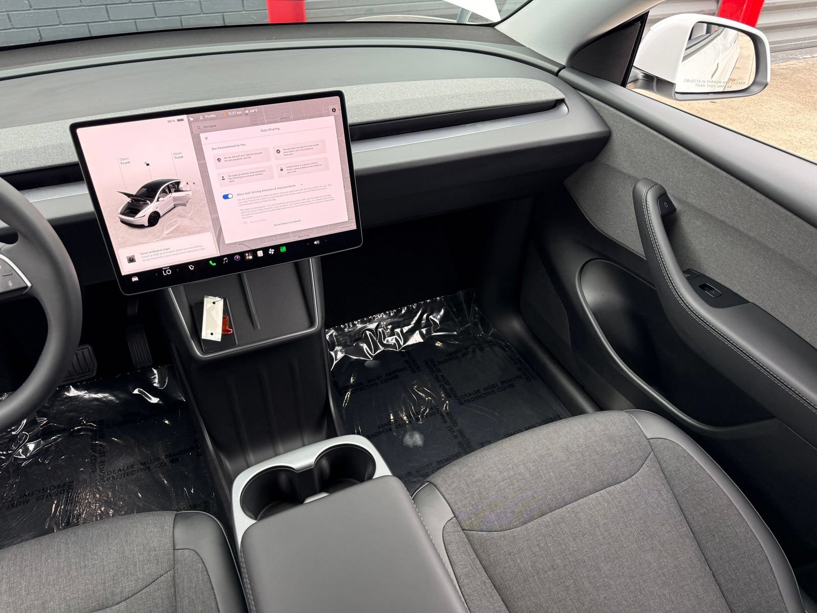 Used 2026 Tesla Model Y 2WD image 34
