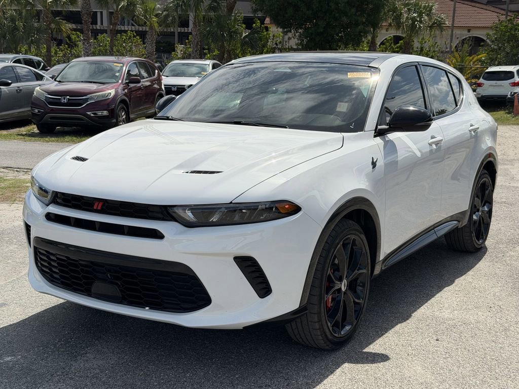 Used 2024 Dodge Hornet R/T Plus AWD/4WD image 9