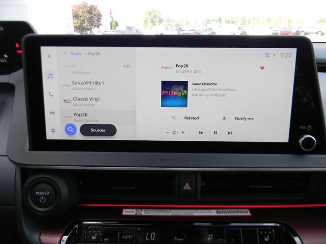 Used 2024 Toyota Prius Prime FWD image 13