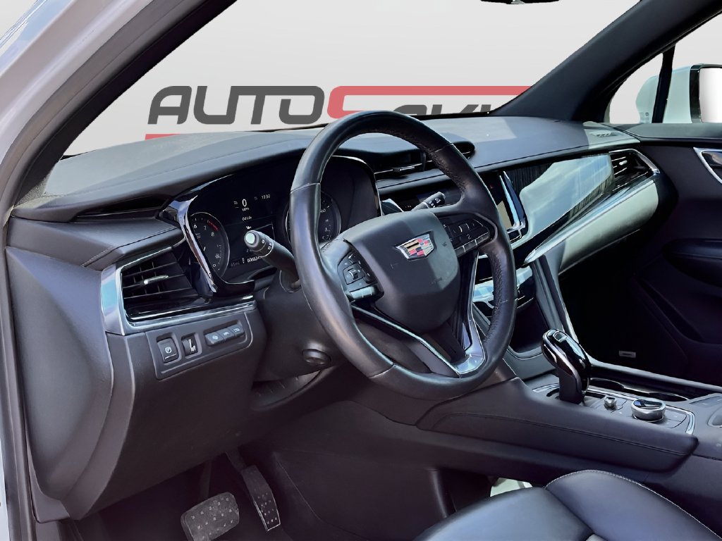 Used 2021 Cadillac XT6 Premium Luxury FWD image 9
