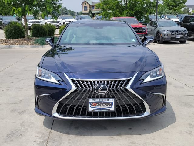 Used 2025 Lexus ES 300h w/ Premium Package FWD image 5