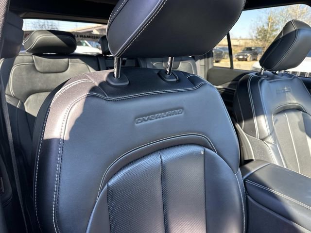 Used 2023 Jeep Grand Cherokee Overland image 11