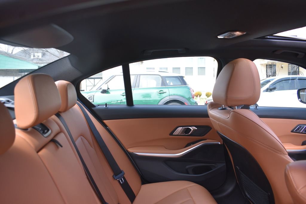 Used 2023 BMW 330e xDrive w/ M Sport Package image 25