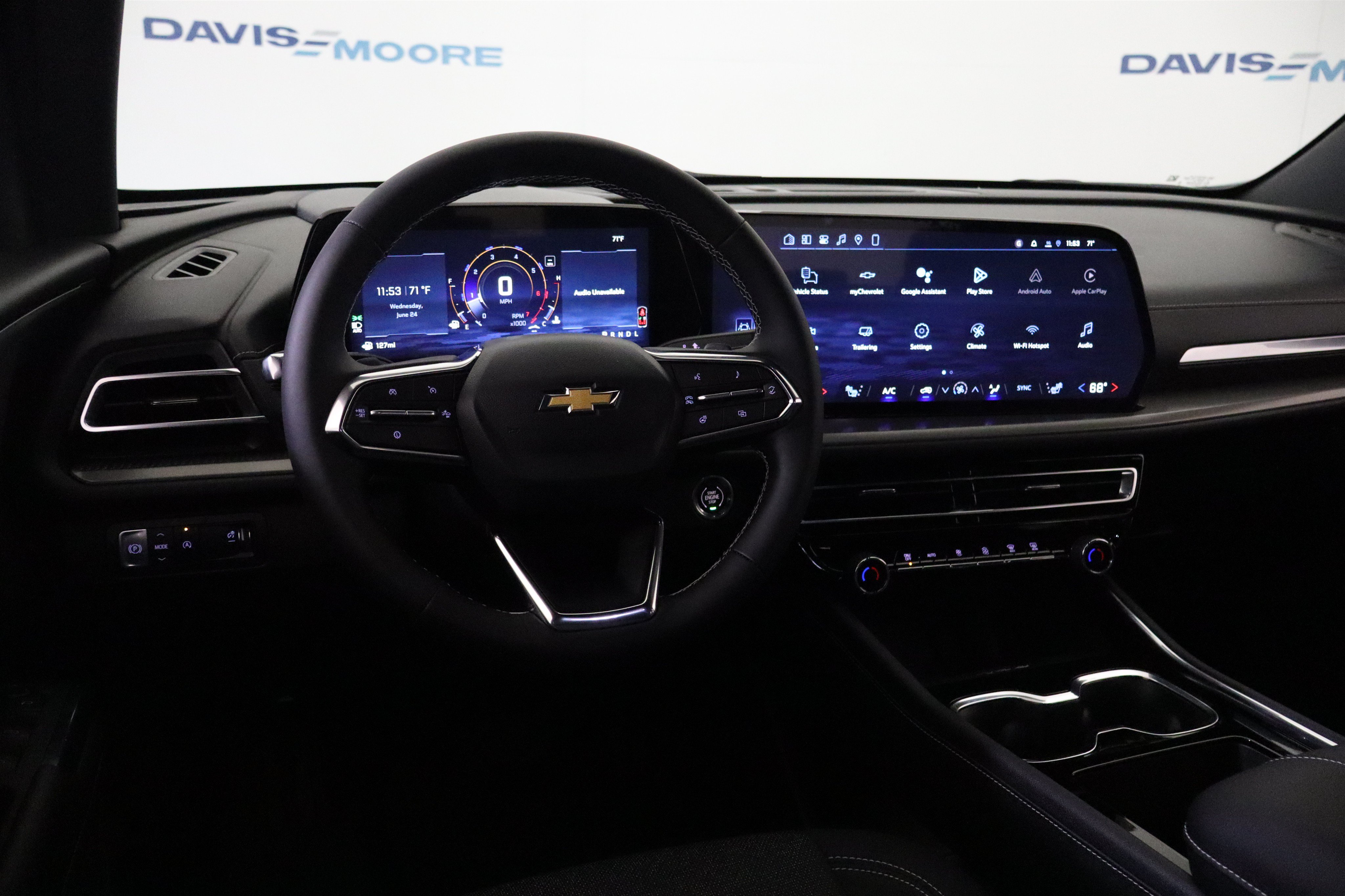 New 2026 Chevrolet Traverse LT w/ Driver Confidence Package FWD image 17