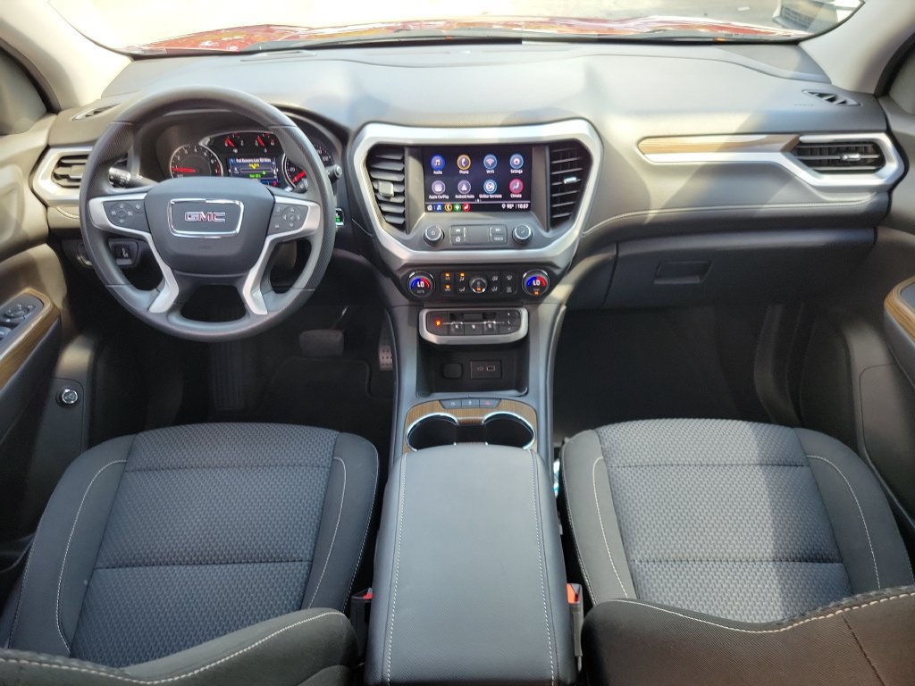 Used 2023 GMC Acadia SLE w/ Driver Convenience Package FWD image 3