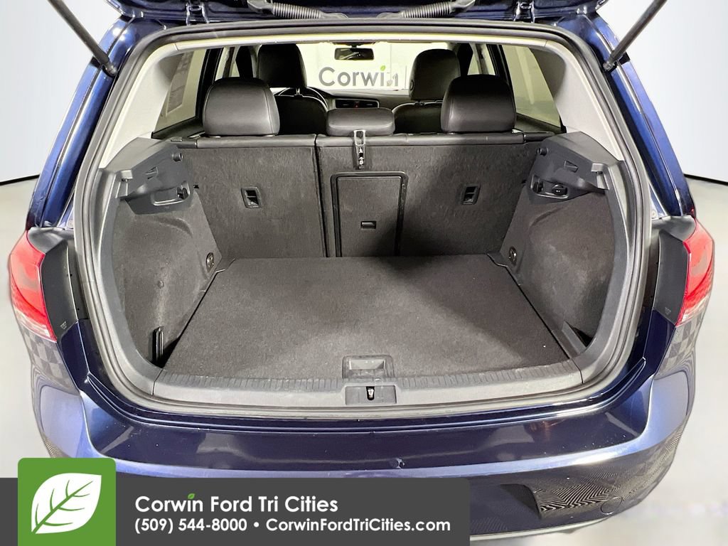 Used 2015 Volkswagen Golf S FWD image 14