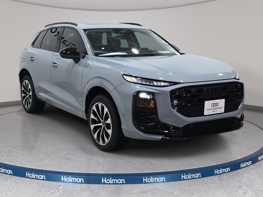 New 2026 Audi Q3 quattro 2.0T image 3