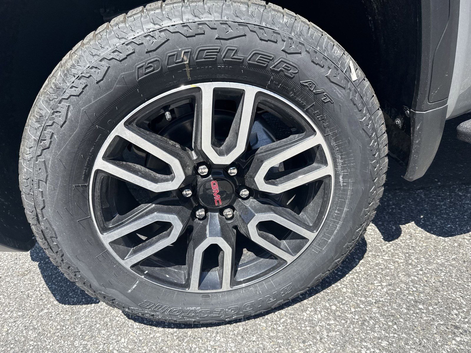 New 2026 GMC Sierra 1500 AT4 w/ AT4 Premium Package AWD/4WD image 10