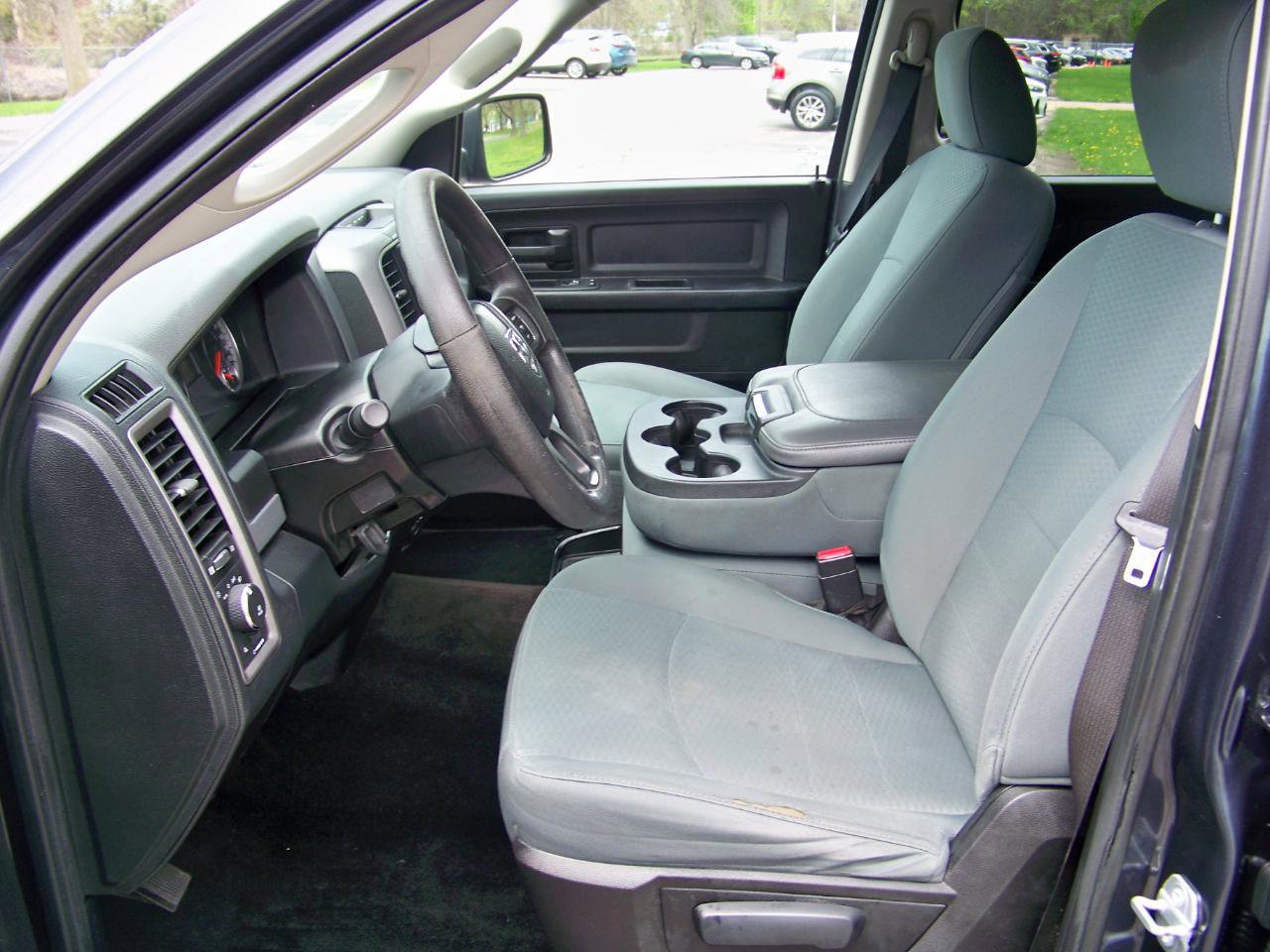 Used 2016 RAM 1500 Express w/ Popular Equipment Group AWD/4WD image 15