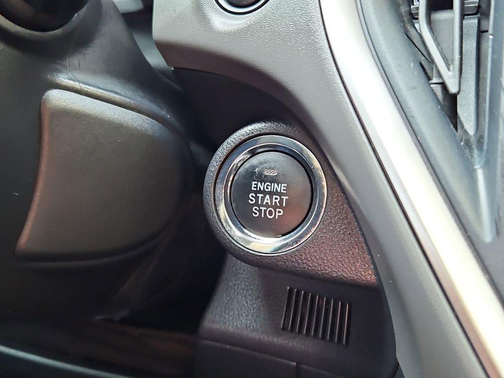 Used 2024 Subaru Crosstrek 2.0i Premium image 16