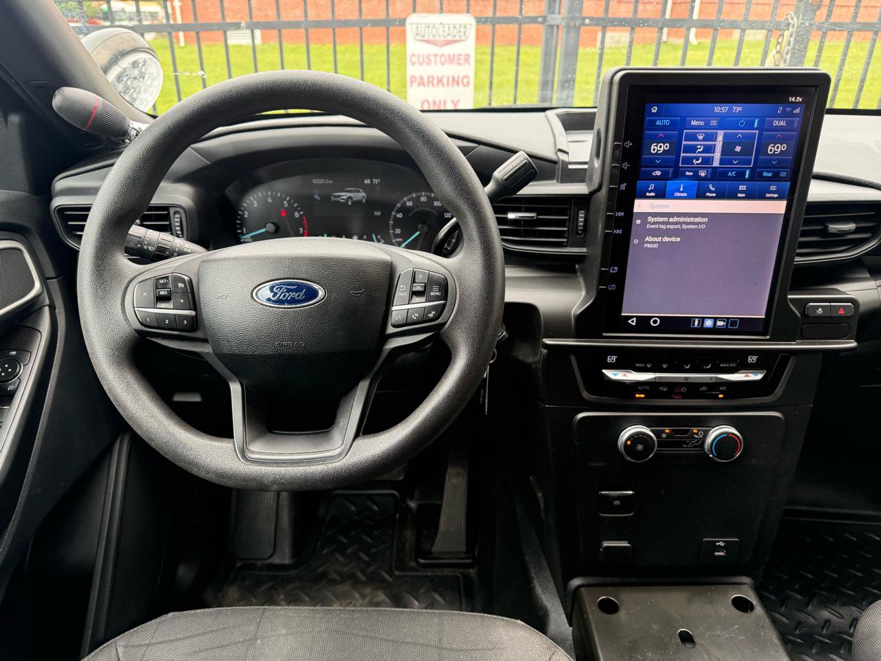 Used 2022 Ford Explorer 4WD Police Interceptor image 2