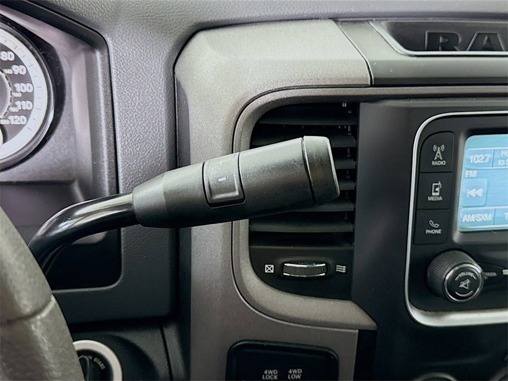 Used 2018 RAM 3500 Tradesman w/ Chrome Appearance Group image 8