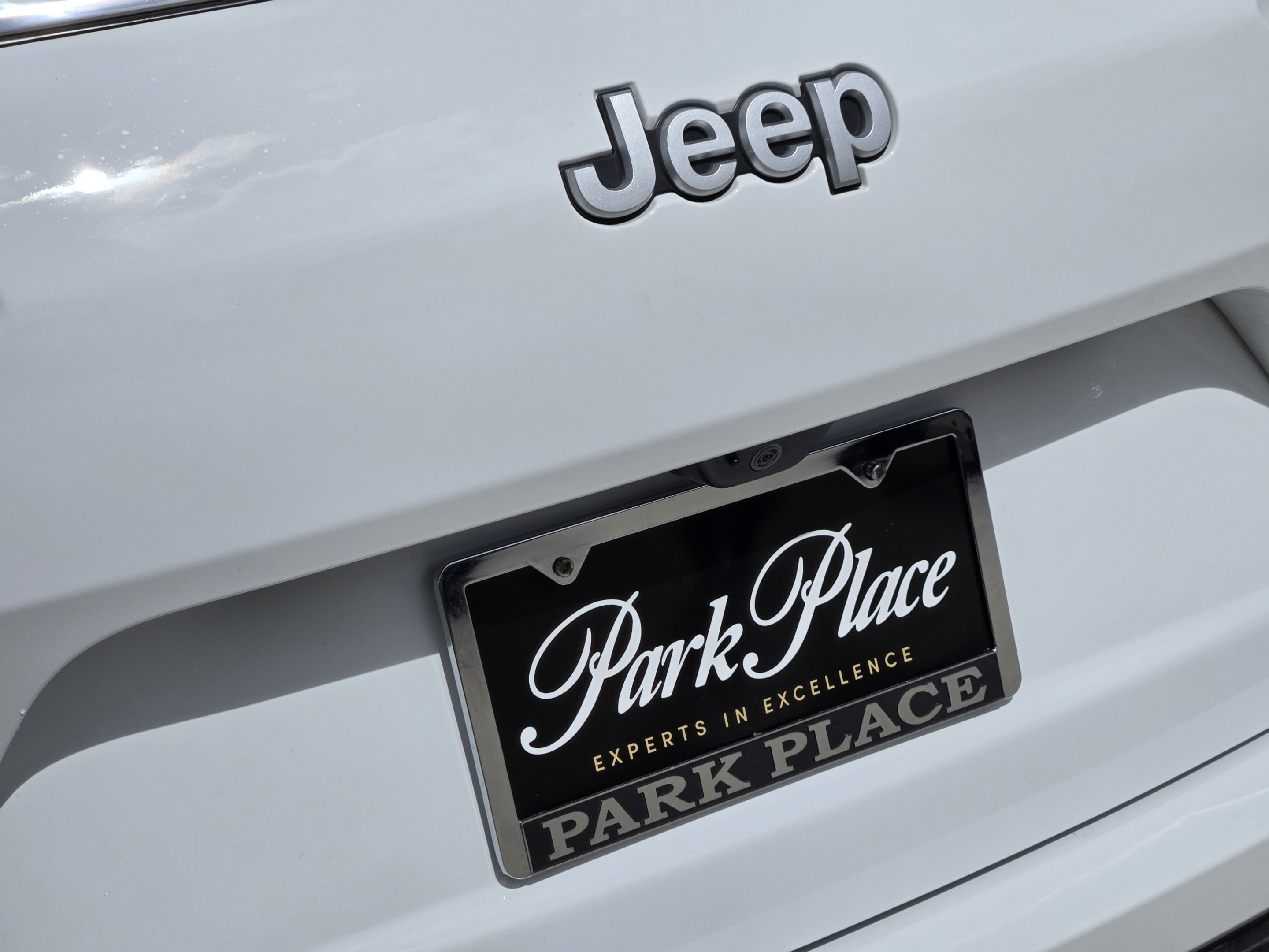 Used 2025 Jeep Grand Cherokee L Limited w/ Luxury Tech Group II AWD/4WD image 42