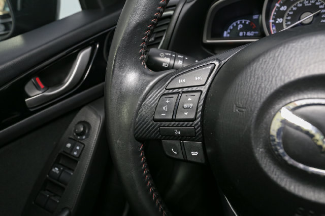 Used 2015 MAZDA MAZDA3 i Touring w/ Technology Package FWD image 28