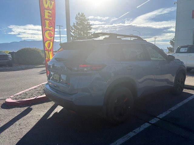 Used 2025 Nissan Rogue SV AWD/4WD image 14