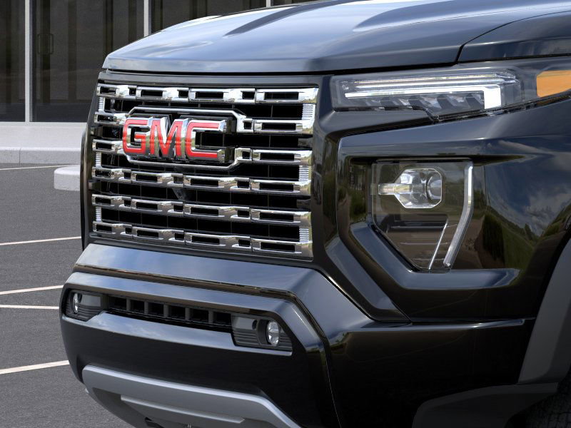New 2026 GMC Canyon Denali image 13