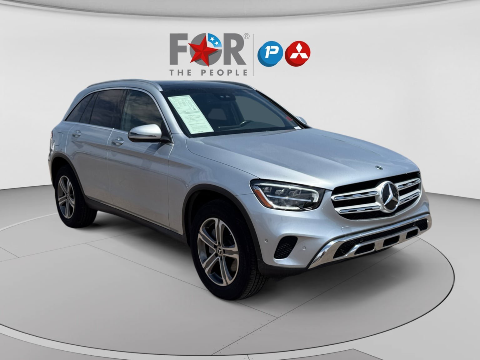 Used 2021 Mercedes-Benz GLC 300 4MATIC w/ Premium Package image 7