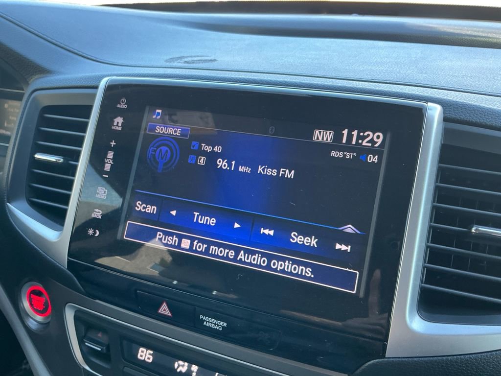 Used 2018 Honda Pilot EX-L image 18