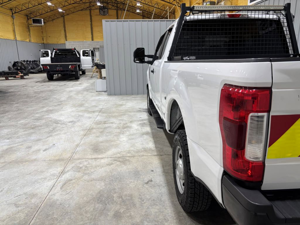 Used 2019 Ford F250 XL w/ Power Equipment Group image 9