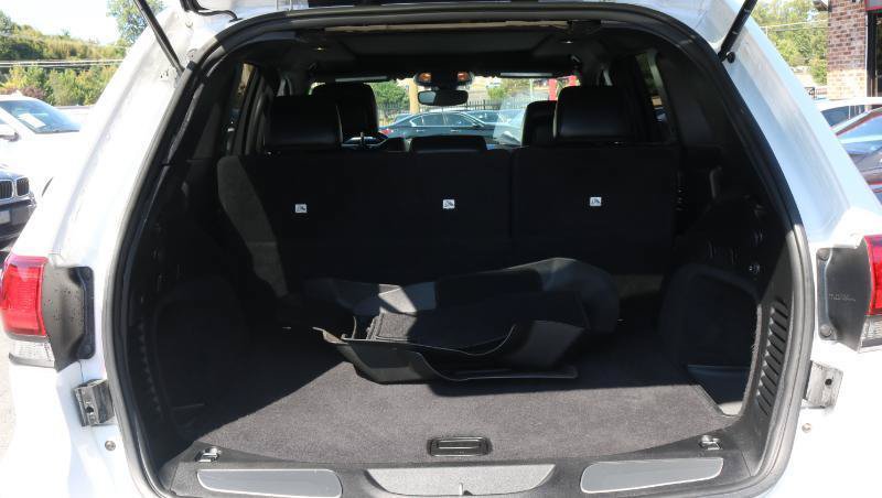 Used 2020 Jeep Grand Cherokee Limited X AWD/4WD image 24