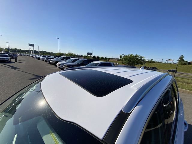 Used 2023 Kia Telluride S w/ S Sunroof Package FWD image 3