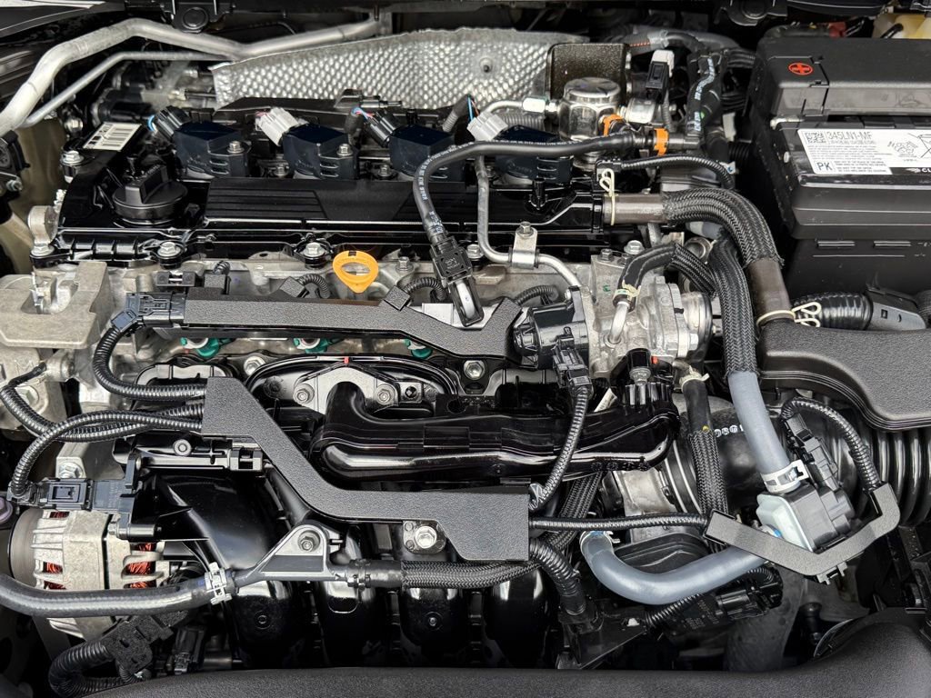Certified 2025 Toyota Corolla LE image 32
