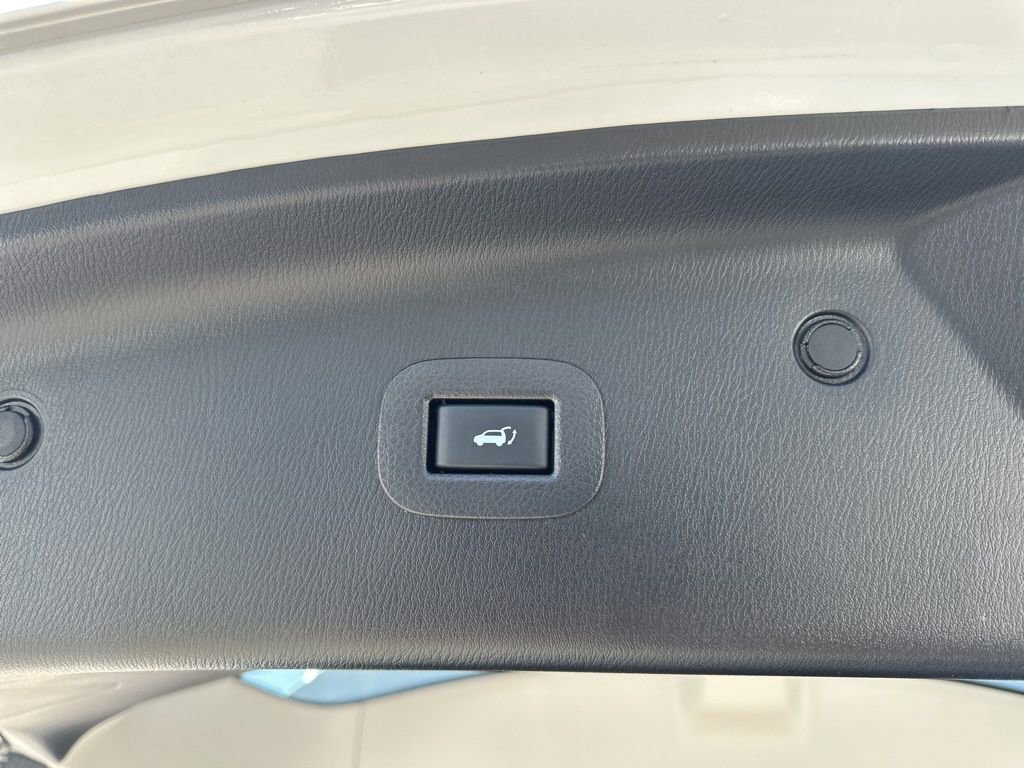 Used 2023 INFINITI QX80 Premium Select w/ Cargo Package image 33