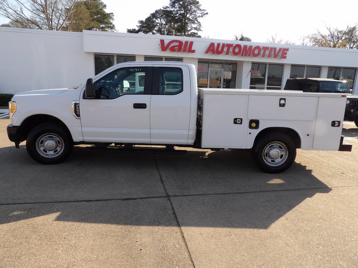 Used 2017 Ford F250 XL RWD image 4