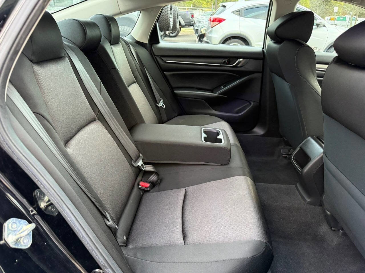 Used 2020 Honda Accord LX image 25