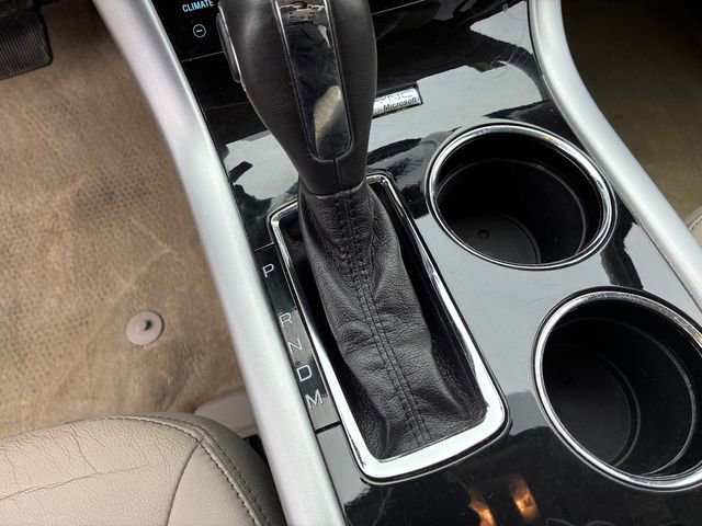 Used 2011 Ford Edge Limited image 28