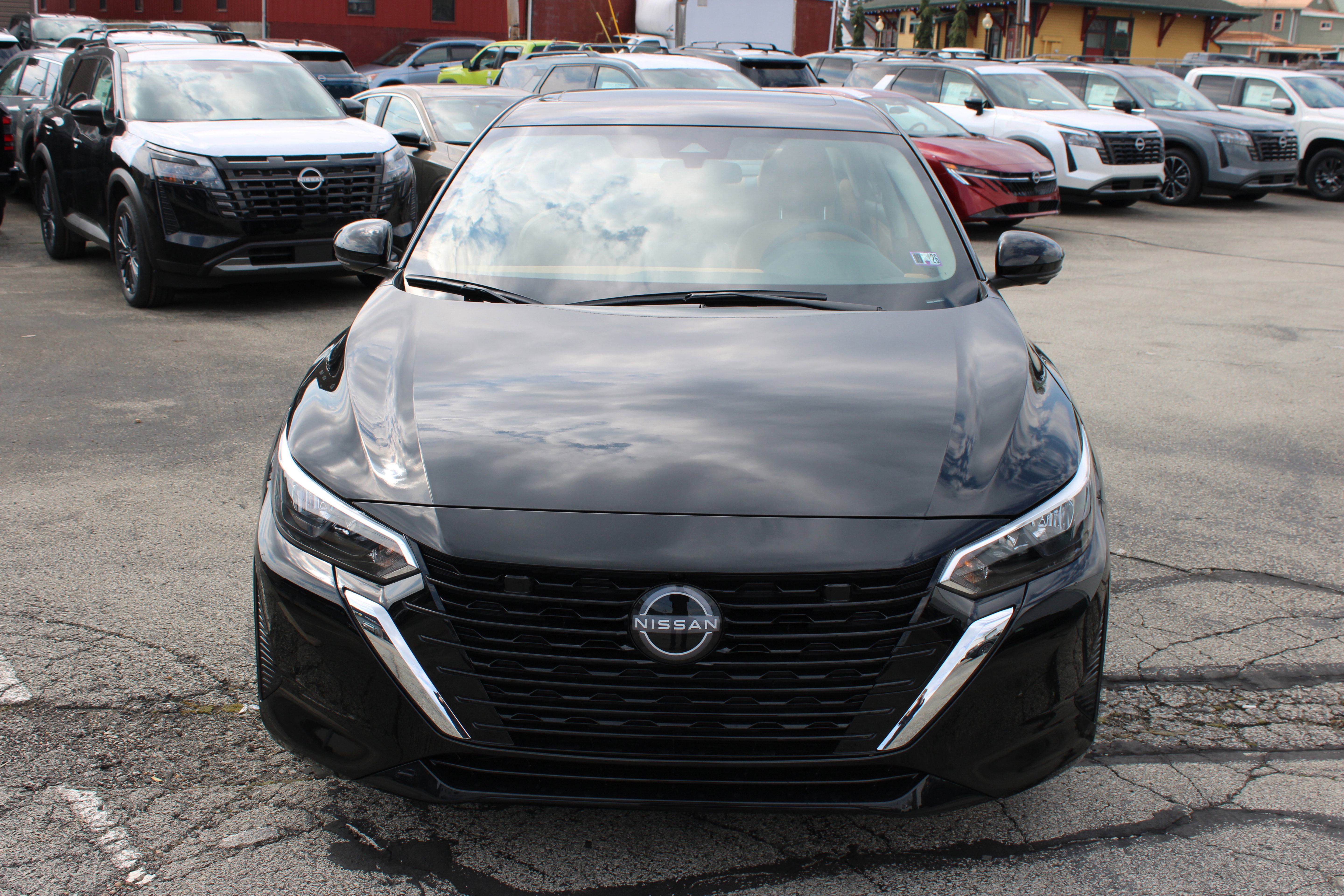 New 2025 Nissan Sentra SV w/ SV Premium Package image 9