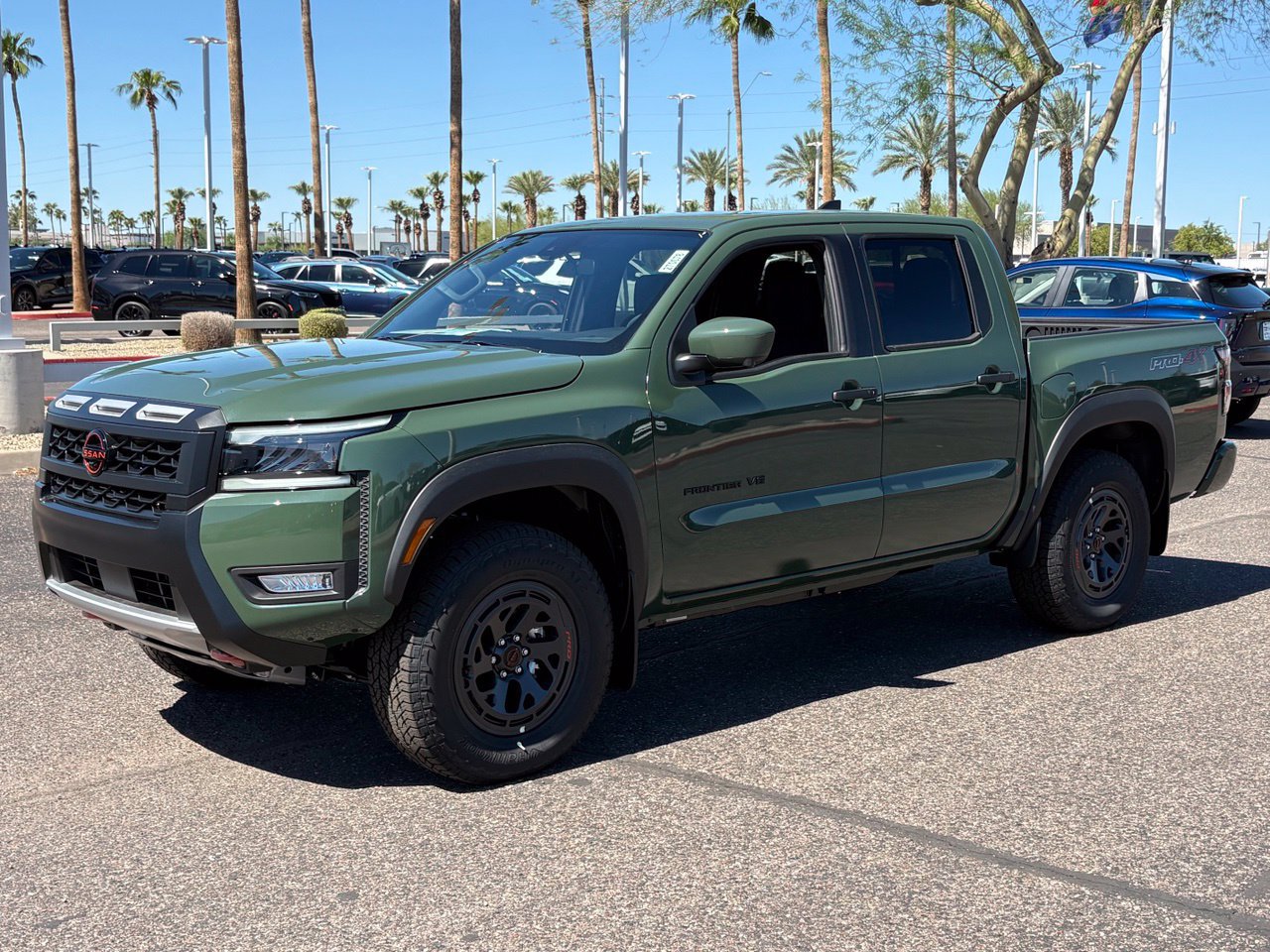New 2027 Nissan Frontier PRO-4X AWD/4WD image 2