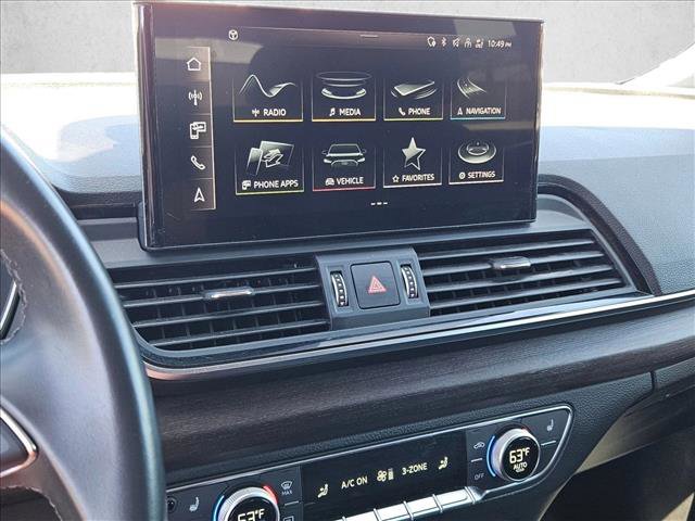 Used 2022 Audi Q5 2.0T Premium w/ Convenience Package image 14