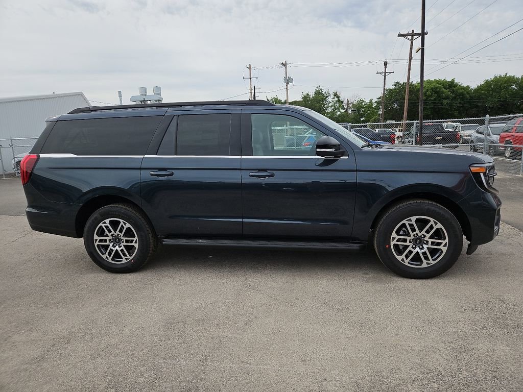 New 2026 Ford Expedition Max Active RWD image 14