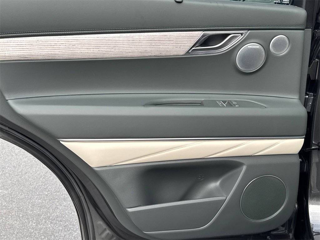 New 2026 Genesis GV80 2.5T Advanced image 22