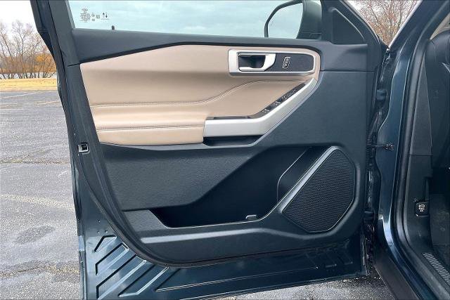 Certified 2023 Ford Explorer XLT w/ Equipment Group 202A image 19