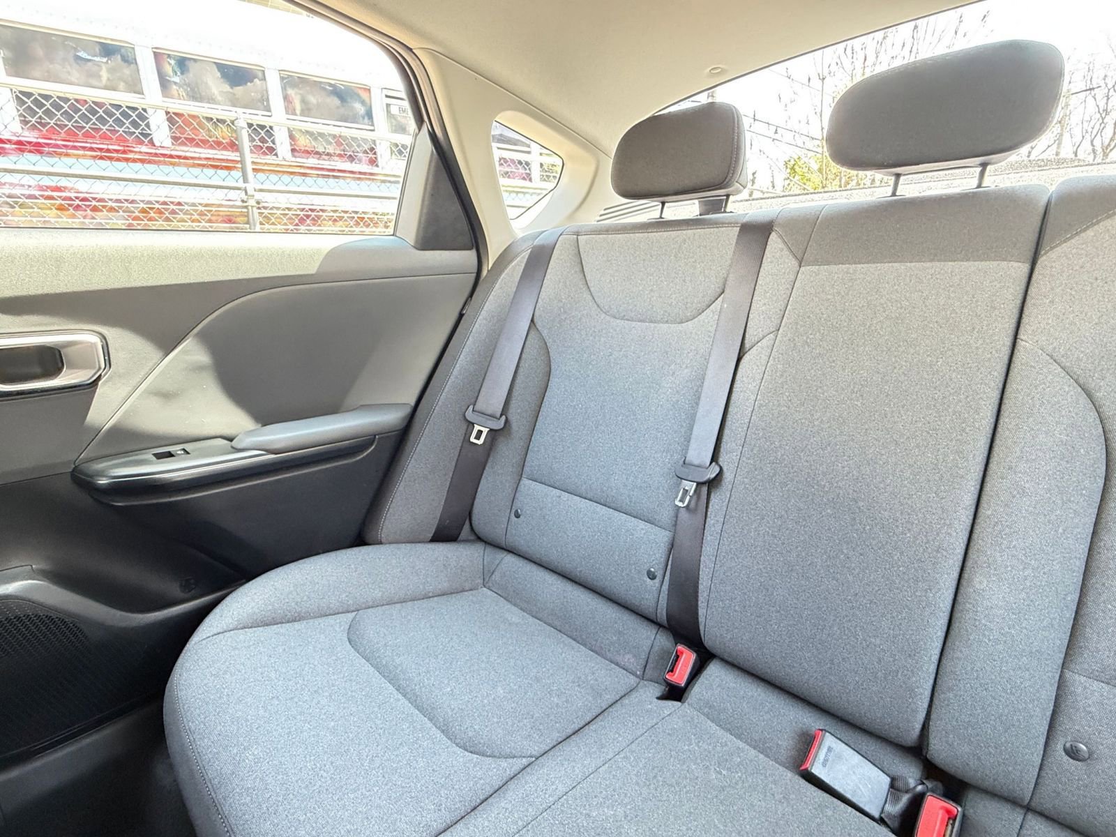 Used 2025 Kia K4 FWD image 37