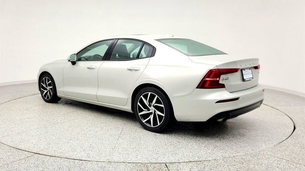 Used 2020 Volvo S60 T5 Momentum w/ Protection Package image 7