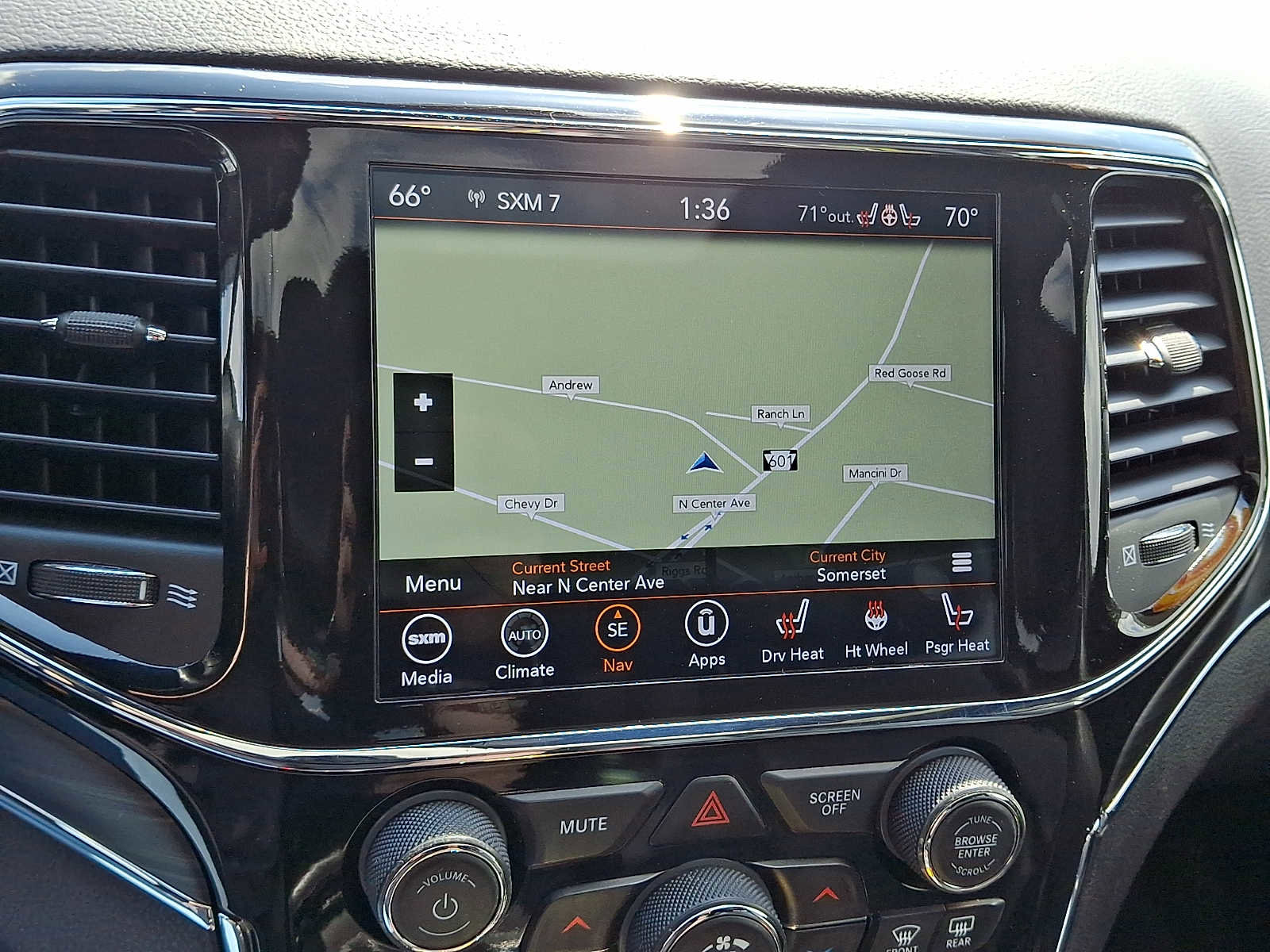 Used 2021 Jeep Grand Cherokee Limited w/ Premium Lighting Group image 20