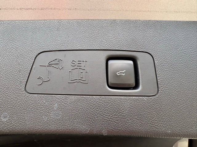 Used 2022 Lincoln Corsair Reserve w/ Equipment Group 201A image 35