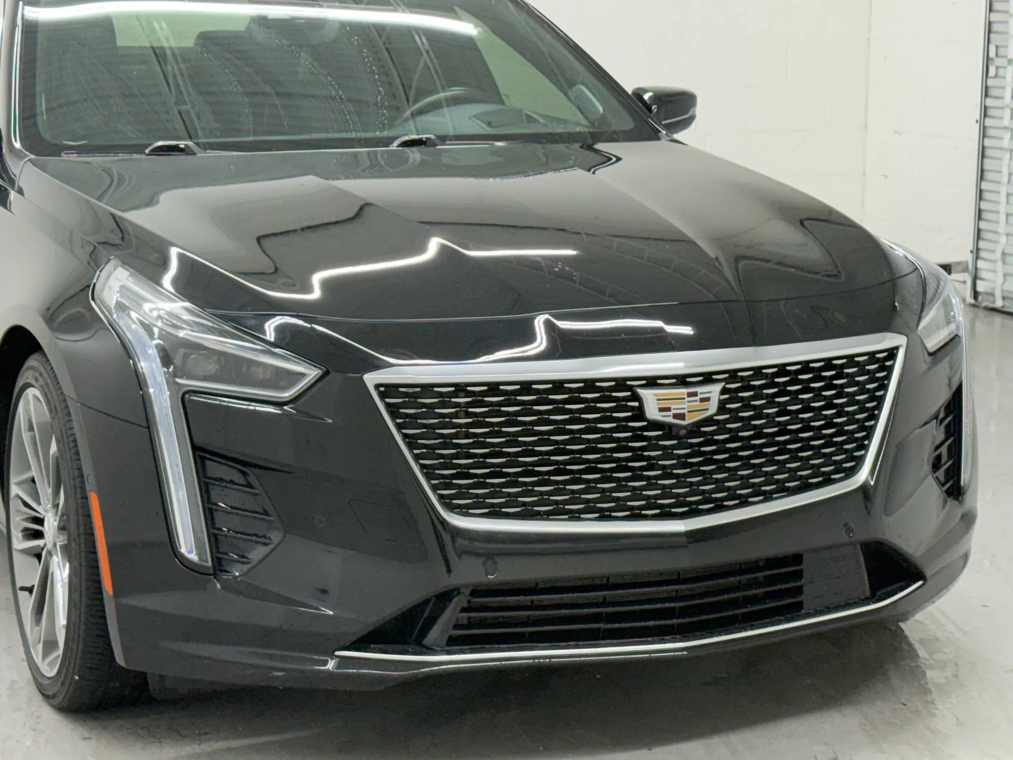 Used 2020 Cadillac CT6 Premium Luxury w/ LPO, Exterior Accent Package AWD/4WD image 46