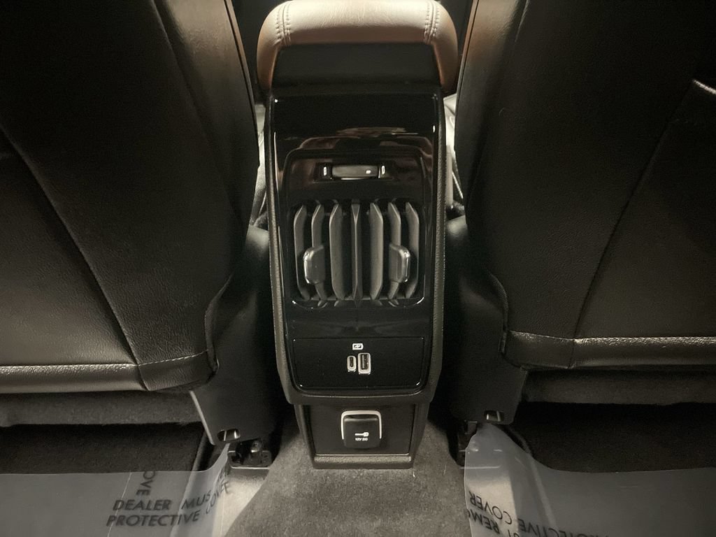 Used 2025 Jeep Compass Limited w/ Elite Group AWD/4WD image 16
