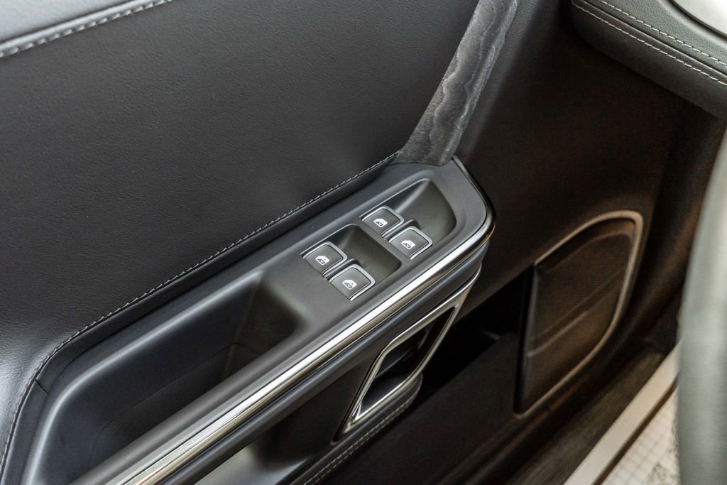 Used 2022 Rivian R1T Launch Edition image 17