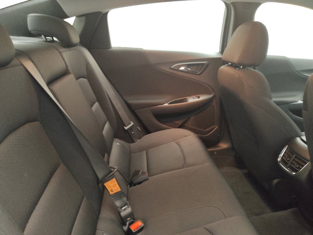 Used 2024 Chevrolet Malibu LT image 19