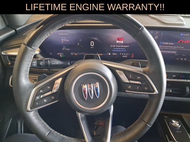 Used 2025 Buick Enclave Avenir w/ Super Cruise Package image 12