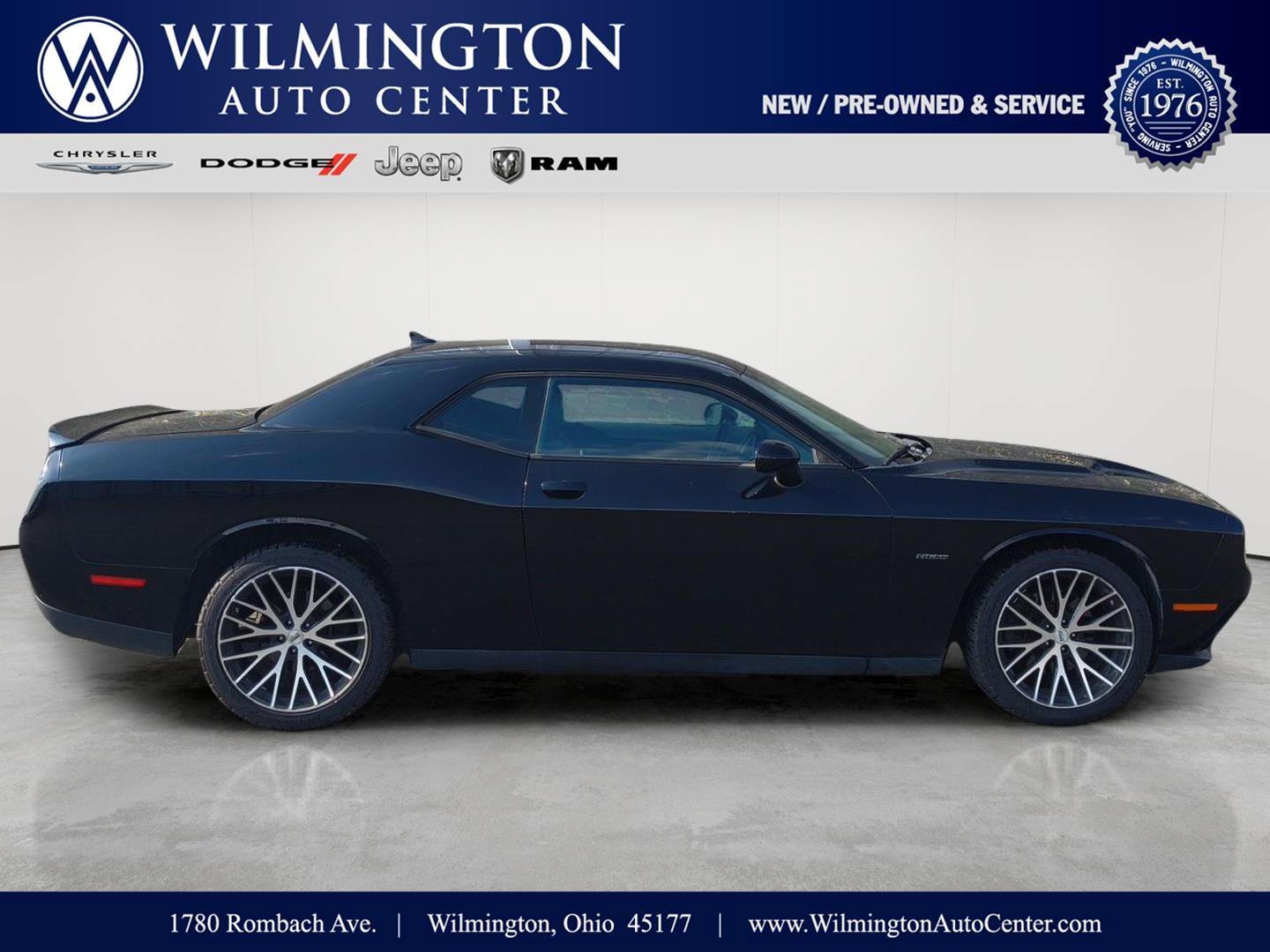 Used 2015 Dodge Challenger R/T Plus RWD image 1