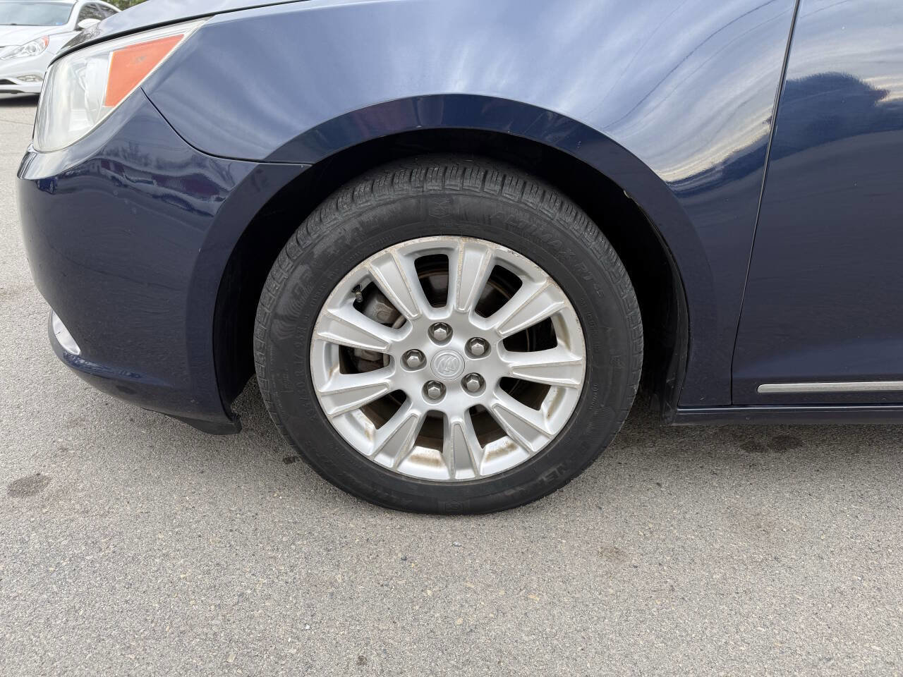 Used 2012 Buick LaCrosse FWD image 17